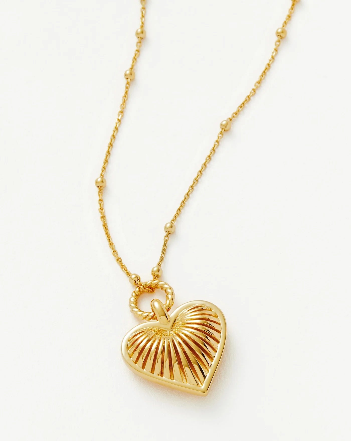 Vanmore Heart Charm Necklace